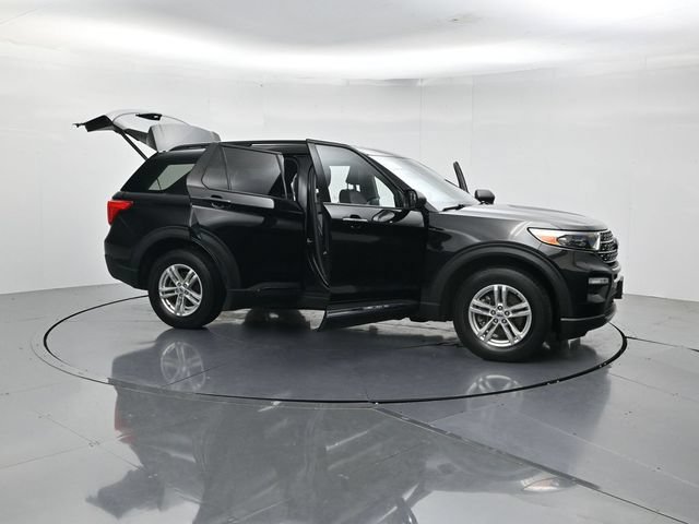 Certified 2023 Ford Explorer XLT w/ Equipment Group 202A AWD/4WD image 54