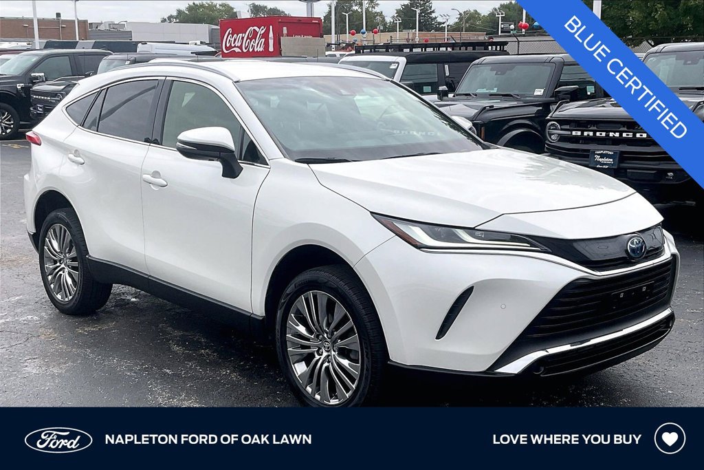 Used 2022 Toyota Venza XLE AWD/4WD image 1