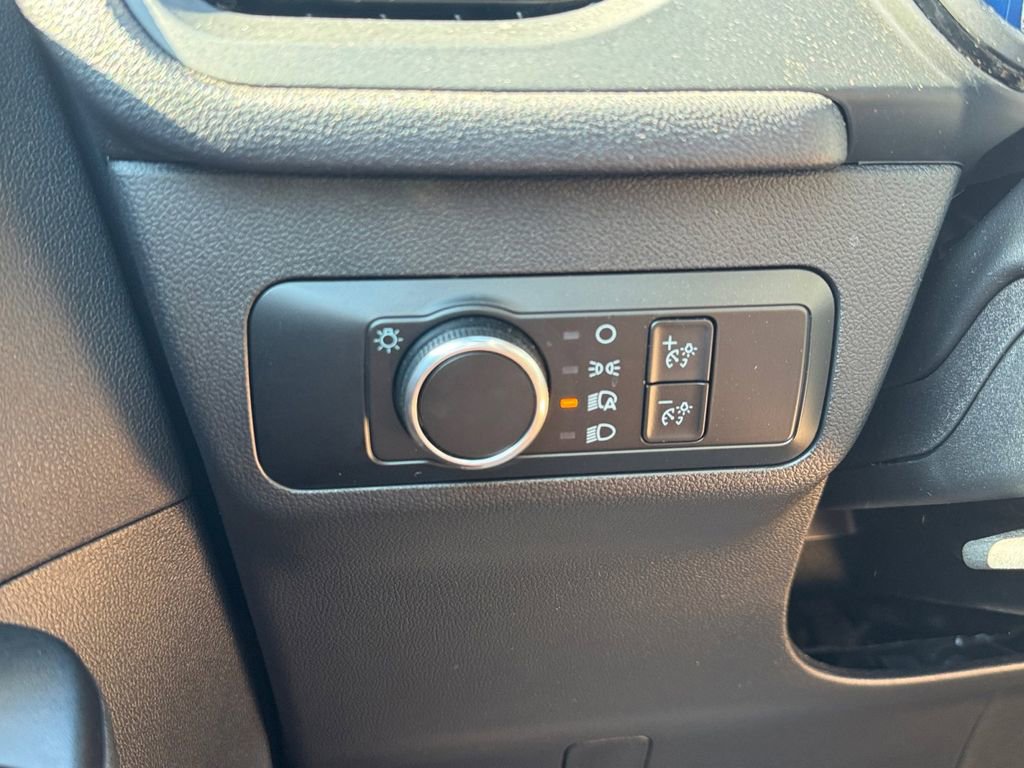 Certified 2025 Ford Escape ST-Line AWD/4WD image 34
