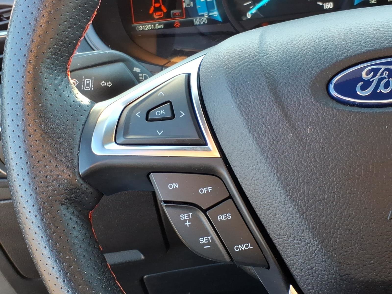 Certified 2023 Ford Edge ST-Line image 19