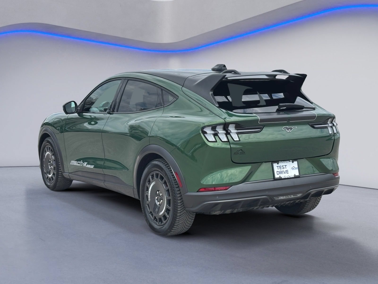 Certified 2025 Ford Mustang Mach-E GT AWD/4WD image 3