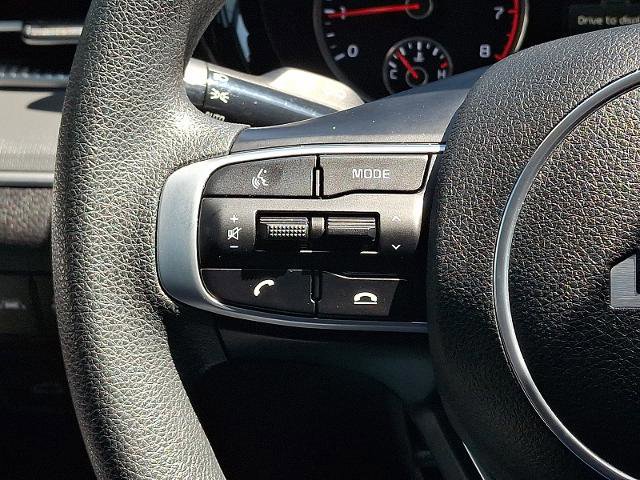 Used 2022 Kia K5 LXS image 21