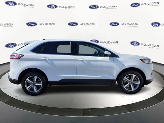Certified 2023 Ford Edge SEL w/ Convenience Package image 2