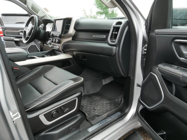 Used 2022 RAM 1500 Laramie AWD/4WD image 19