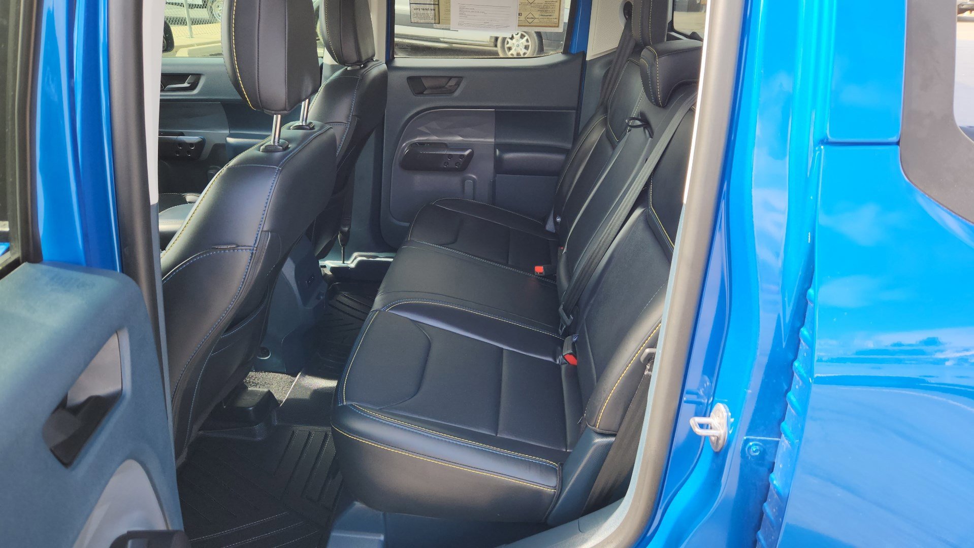 Certified 2025 Ford Maverick Lobo image 26