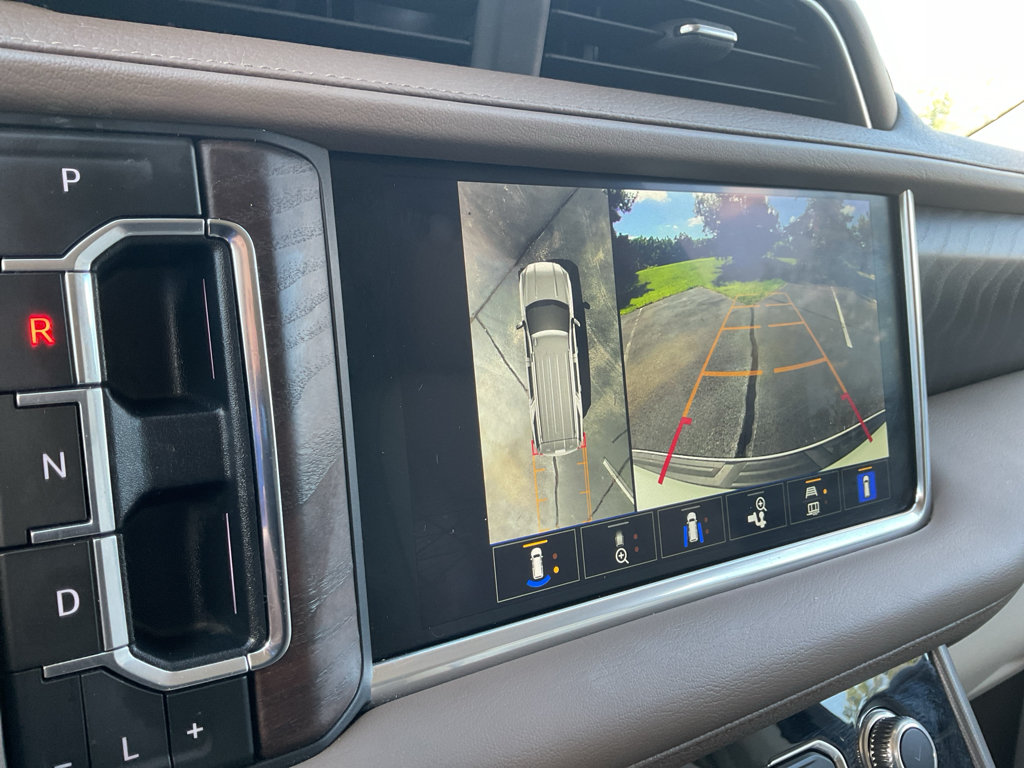 Used 2024 GMC Yukon Denali AWD/4WD image 39