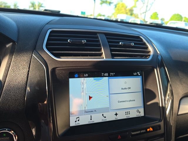 Certified 2017 Ford Explorer XLT w/ Equipment Group 202A image 11