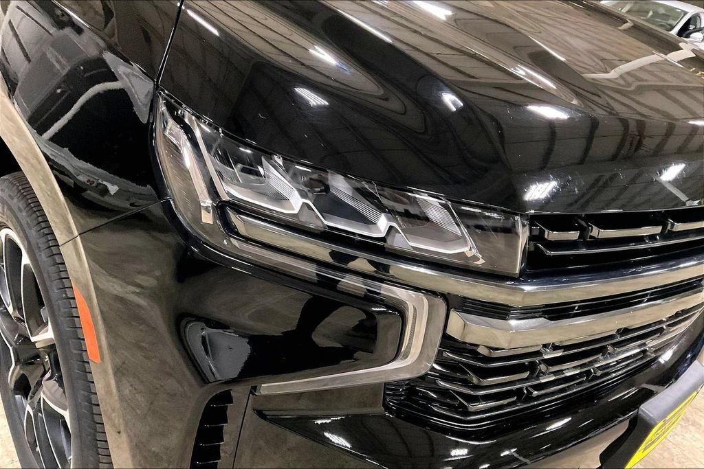 Used 2022 Chevrolet Tahoe RST w/ Sport Performance Package AWD/4WD image 28