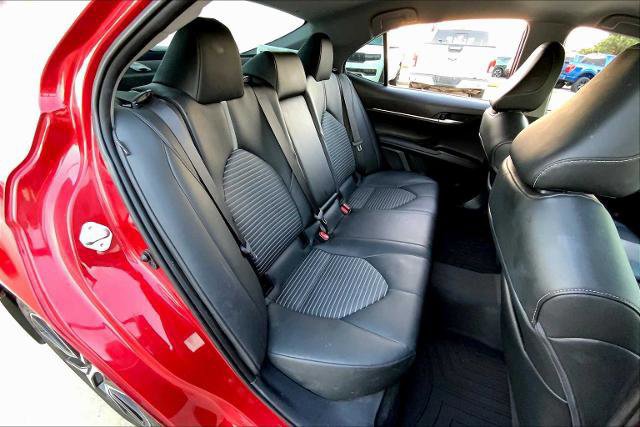 Used 2021 Toyota Camry SE w/ Convenience Package image 18