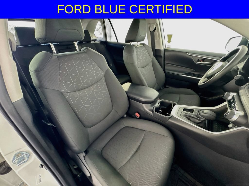 Used 2023 Toyota RAV4 XLE w/ Convenience Package FWD image 30