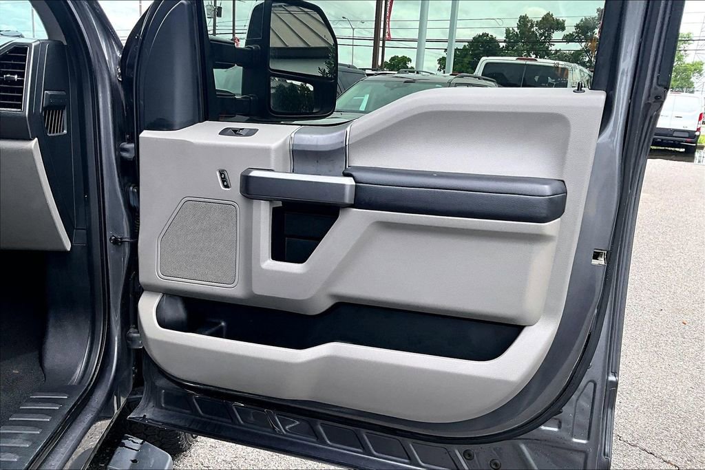 Certified 2021 Ford F350 XLT w/ XLT Premium Package AWD/4WD image 19