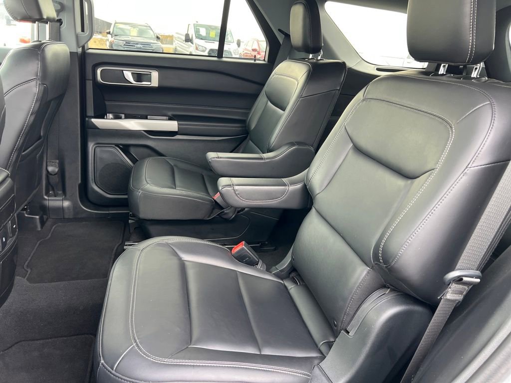 Certified 2023 Ford Explorer XLT w/ Equipment Group 202A image 23