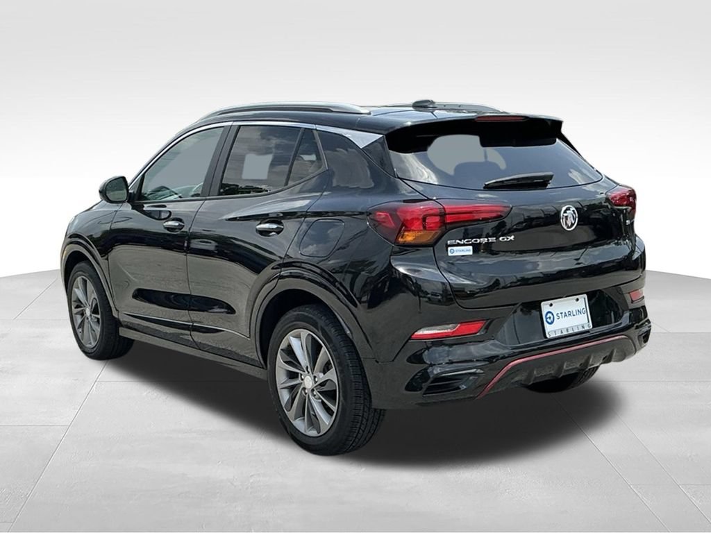 Used 2023 Buick Encore GX Select w/ Sport Touring Package FWD image 5