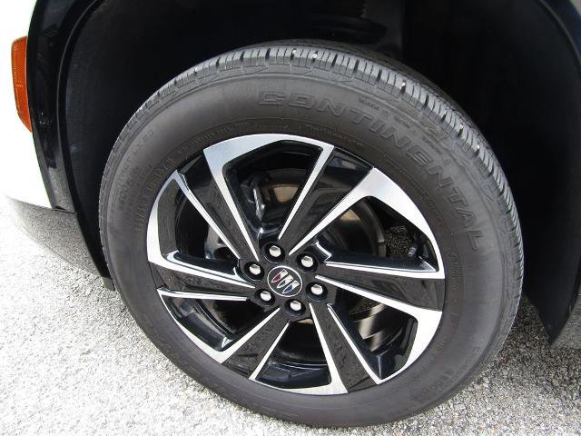 Used 2025 Buick Enclave Sport Touring AWD/4WD image 28
