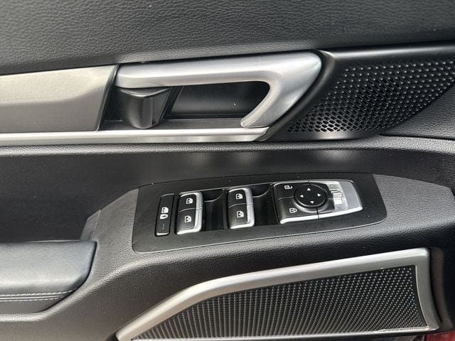 Used 2020 Kia Telluride LX AWD/4WD image 13