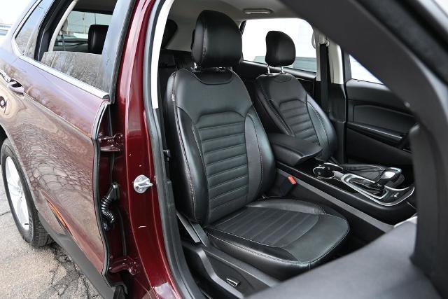 Certified 2017 Ford Edge SEL w/ Equipment Group 201A image 24