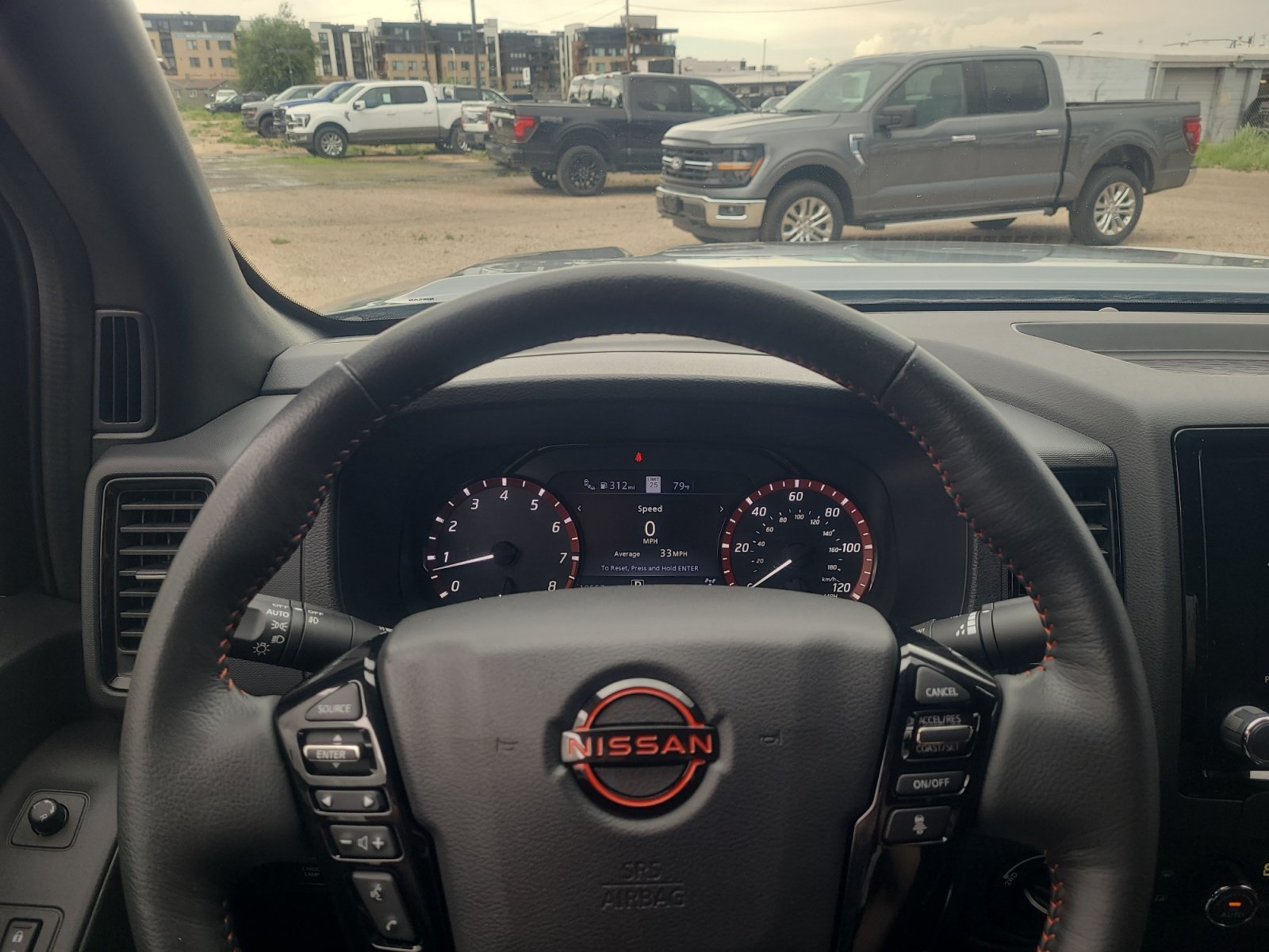 Used 2023 Nissan Frontier PRO-4X w/ Pro Convenience Package AWD/4WD image 10