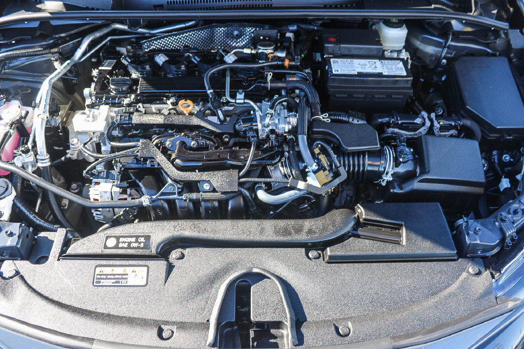 Used 2025 Toyota Corolla SE FWD image 60
