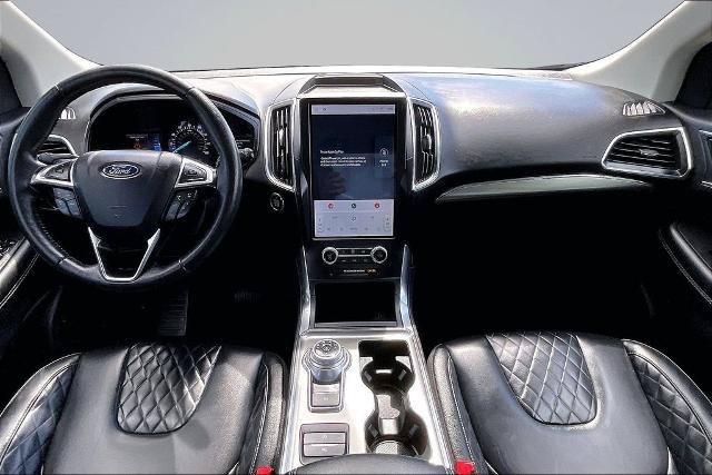 Certified 2024 Ford Edge Titanium AWD/4WD image 16