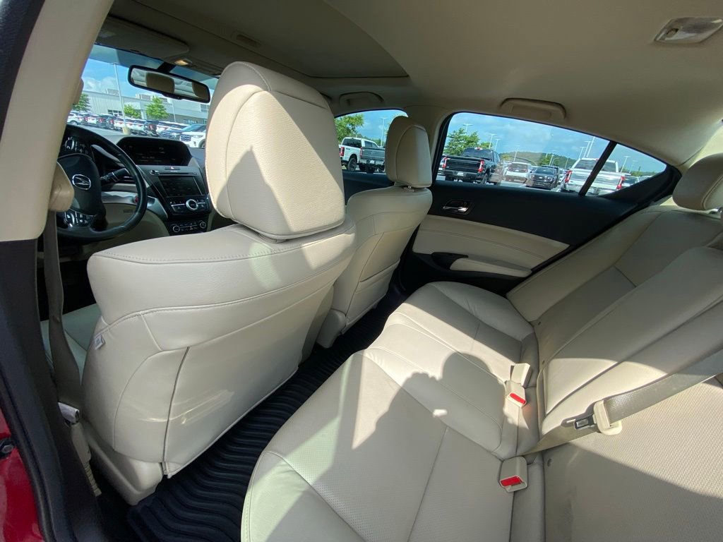 Used 2017 Acura ILX FWD image 24