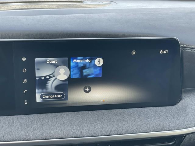 Used 2025 Nissan Kicks SV FWD image 12