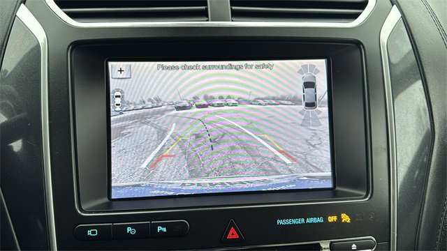 Certified 2017 Ford Explorer Platinum image 28