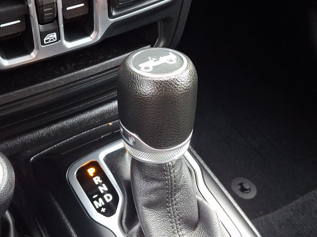 Used 2018 Jeep Wrangler Unlimited Sport S AWD/4WD image 21
