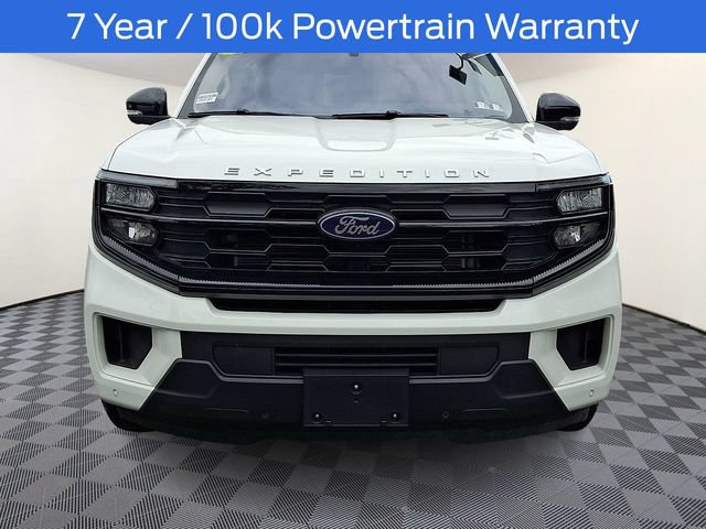 Certified 2025 Ford Expedition Active AWD/4WD image 2