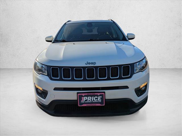 Used 2021 Jeep Compass Latitude w/ Sun and Sound Group FWD image 2