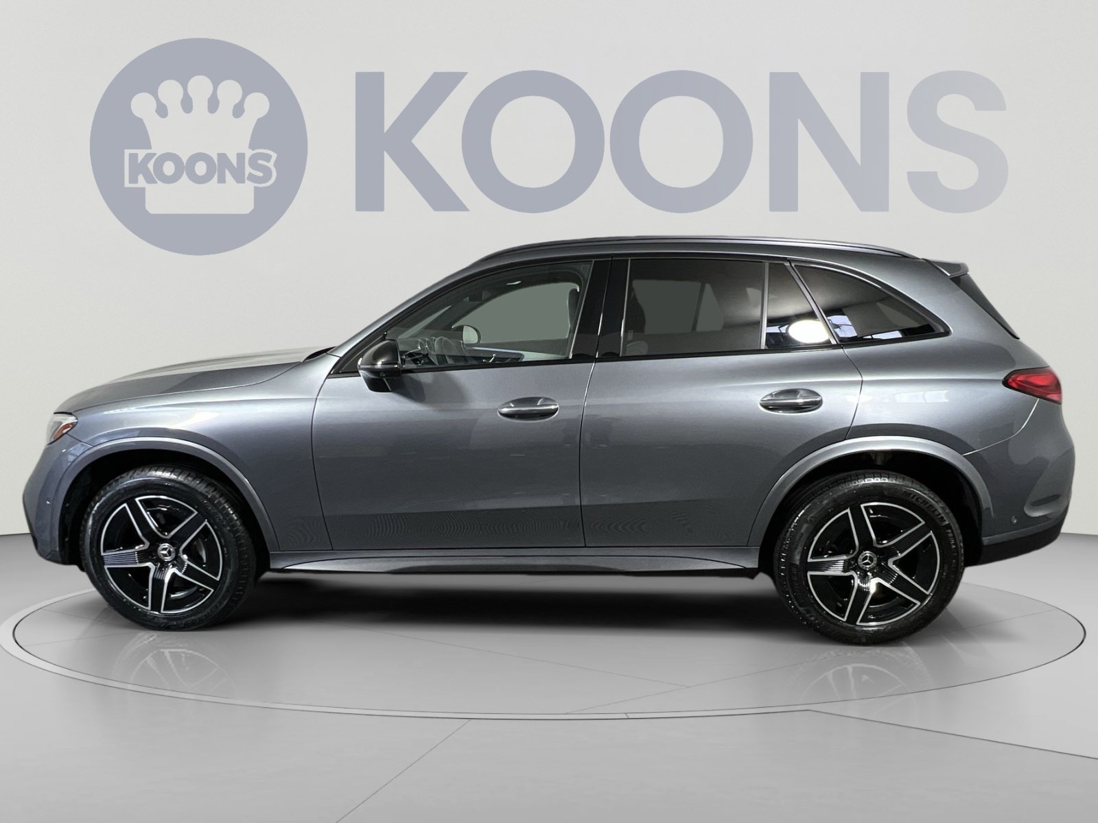 Used 2023 Mercedes-Benz GLC 300 4MATIC image 7