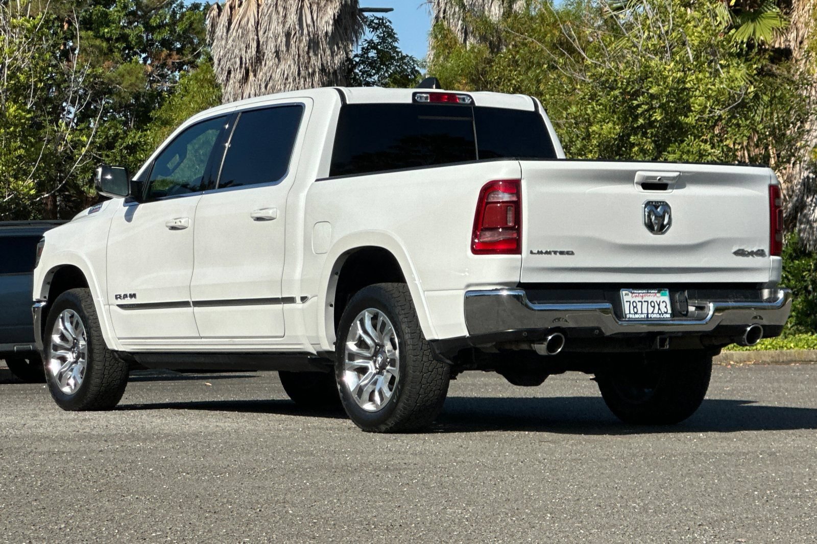 Used 2023 RAM 1500 Limited AWD/4WD image 5