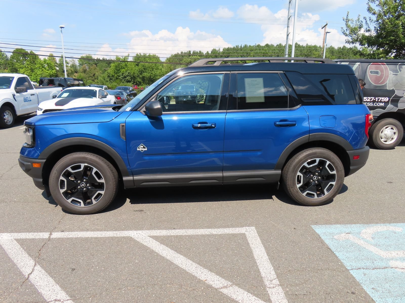 Certified 2024 Ford Bronco Sport Outer Banks w/ Tech Package AWD/4WD image 8
