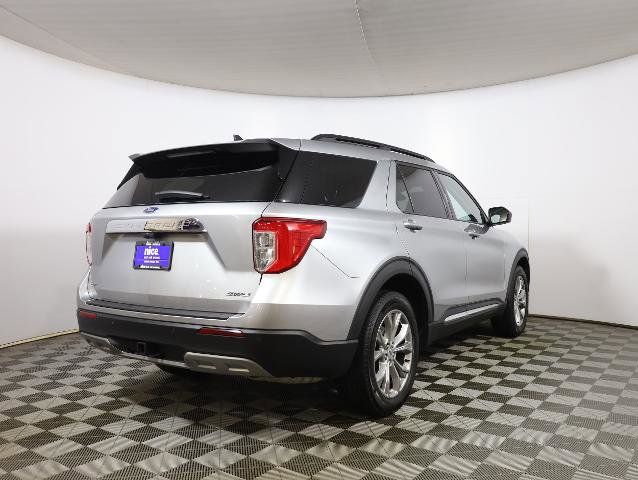 Certified 2023 Ford Explorer XLT w/ Equipment Group 202A image 5
