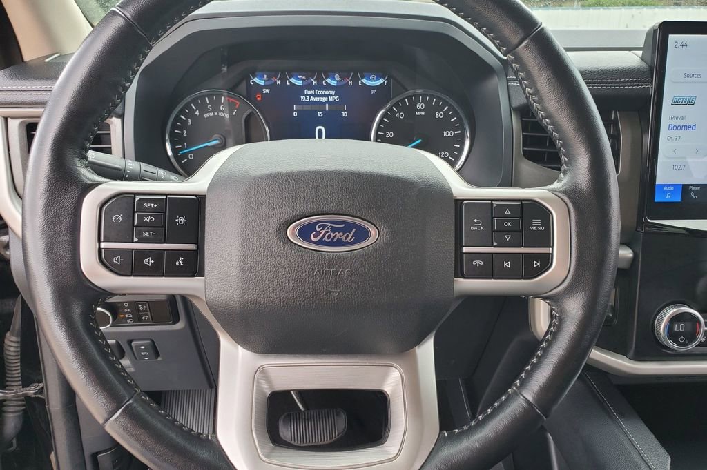 Certified 2024 Ford Expedition Max XLT RWD image 6