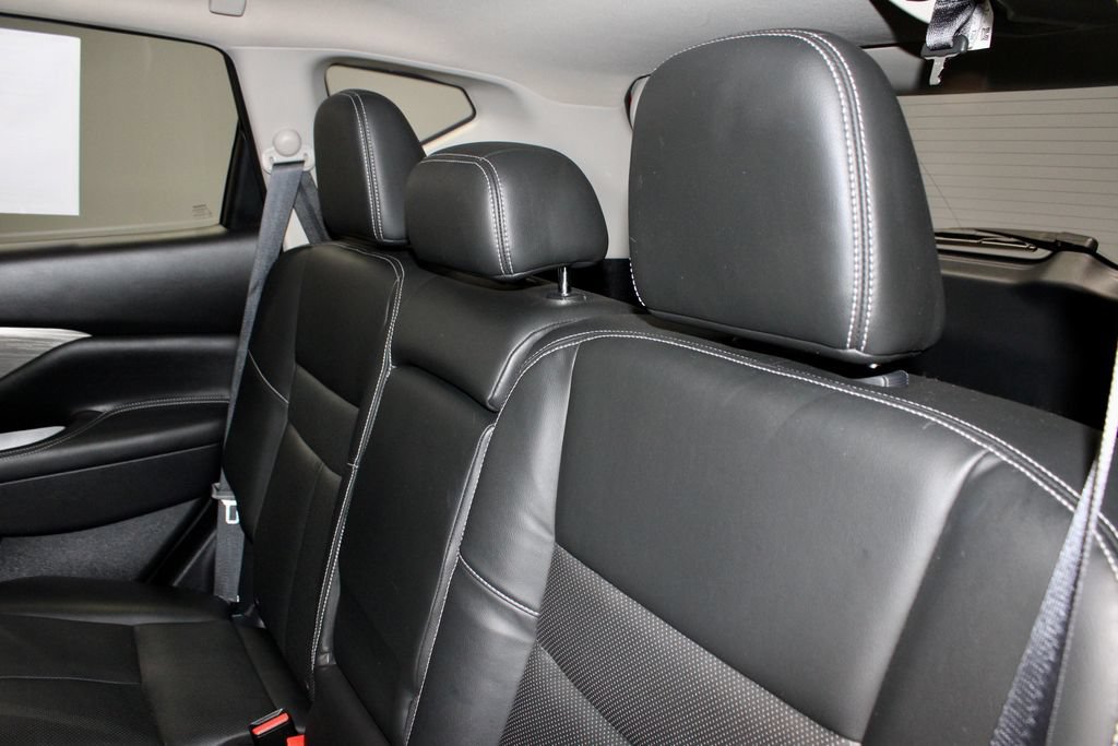Used 2018 Nissan Murano SL w/ Moonroof Package AWD/4WD image 23