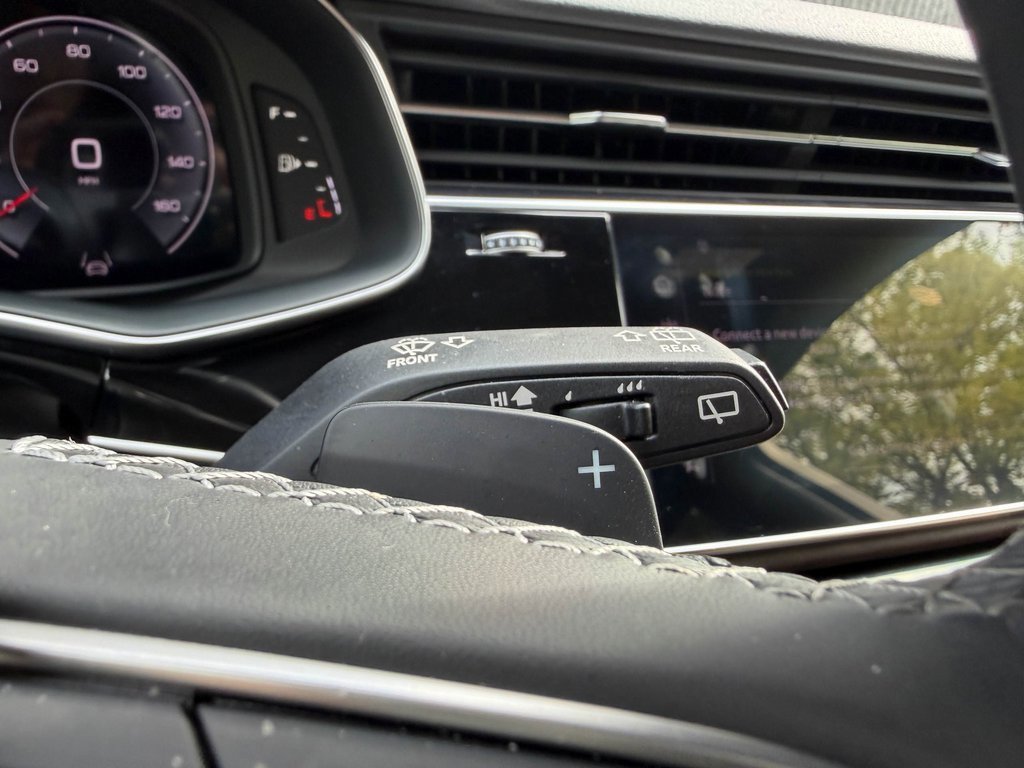 Used 2025 Audi Q7 3.0T Premium Plus image 40