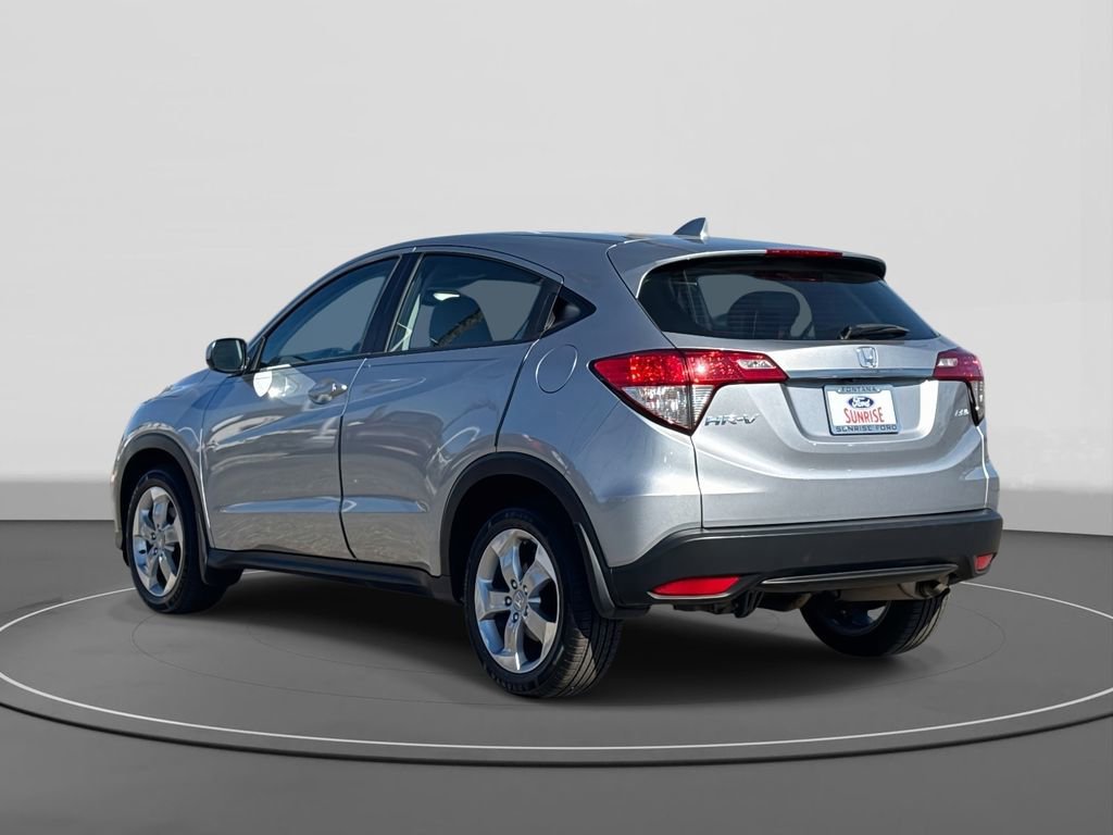 Used 2019 Honda HR-V LX image 2