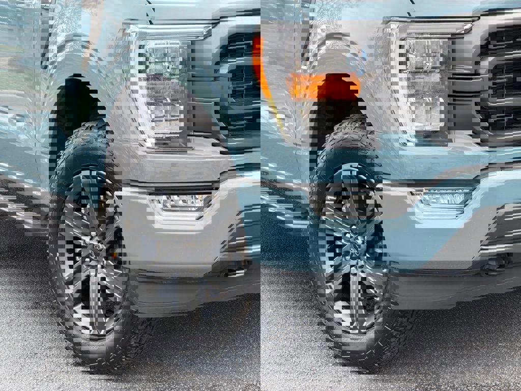 Certified 2023 Ford F150 XLT w/ Equipment Group 302A High image 10