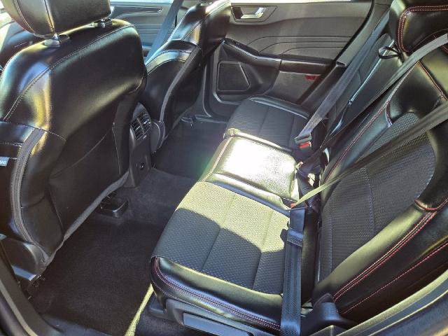 Certified 2025 Ford Escape ST-Line AWD/4WD image 12