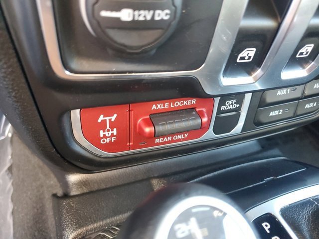 Used 2024 Jeep Wrangler Willys image 21