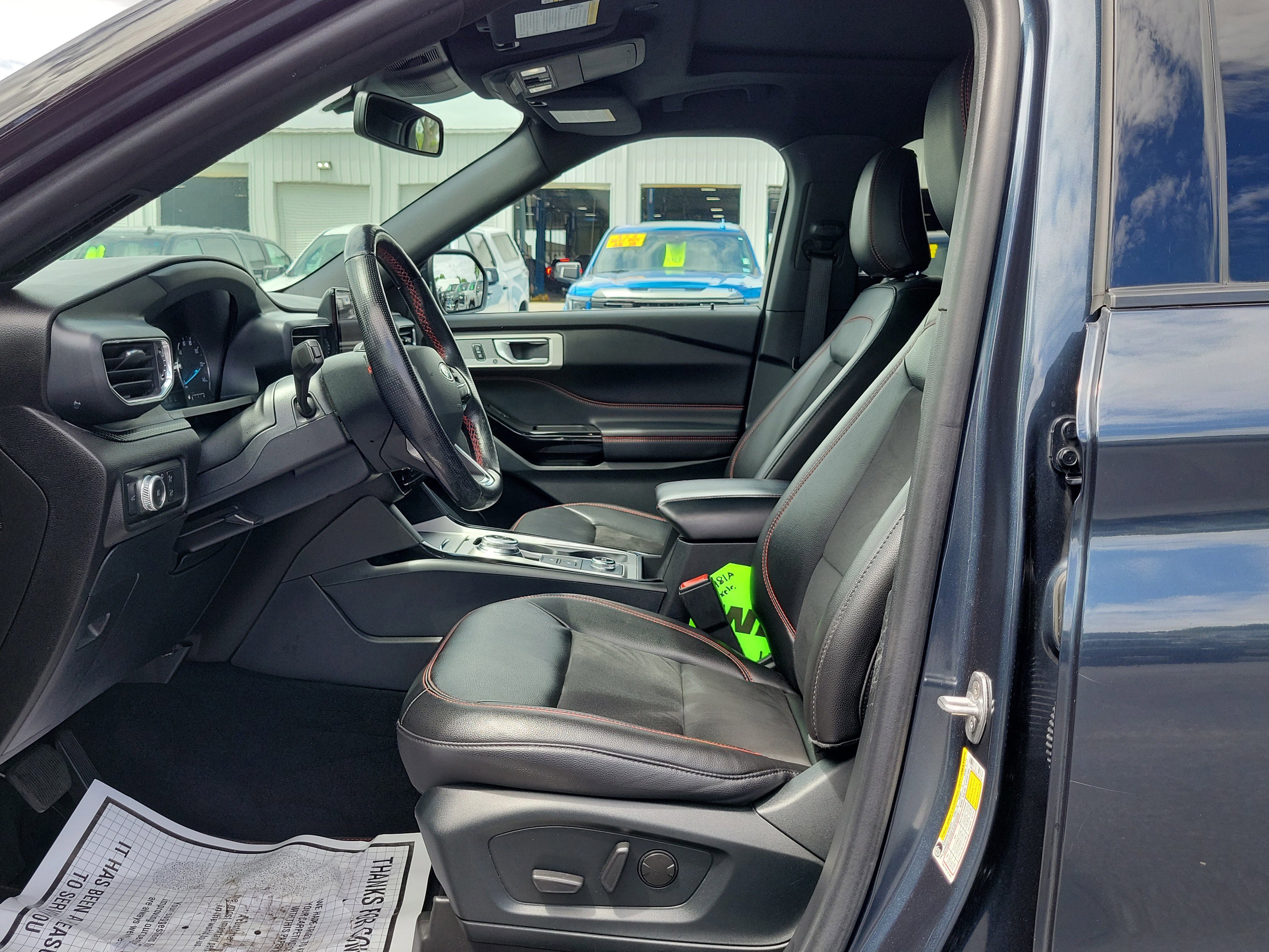 Certified 2022 Ford Explorer ST-Line w/ Class IV Trailer Tow Package image 21