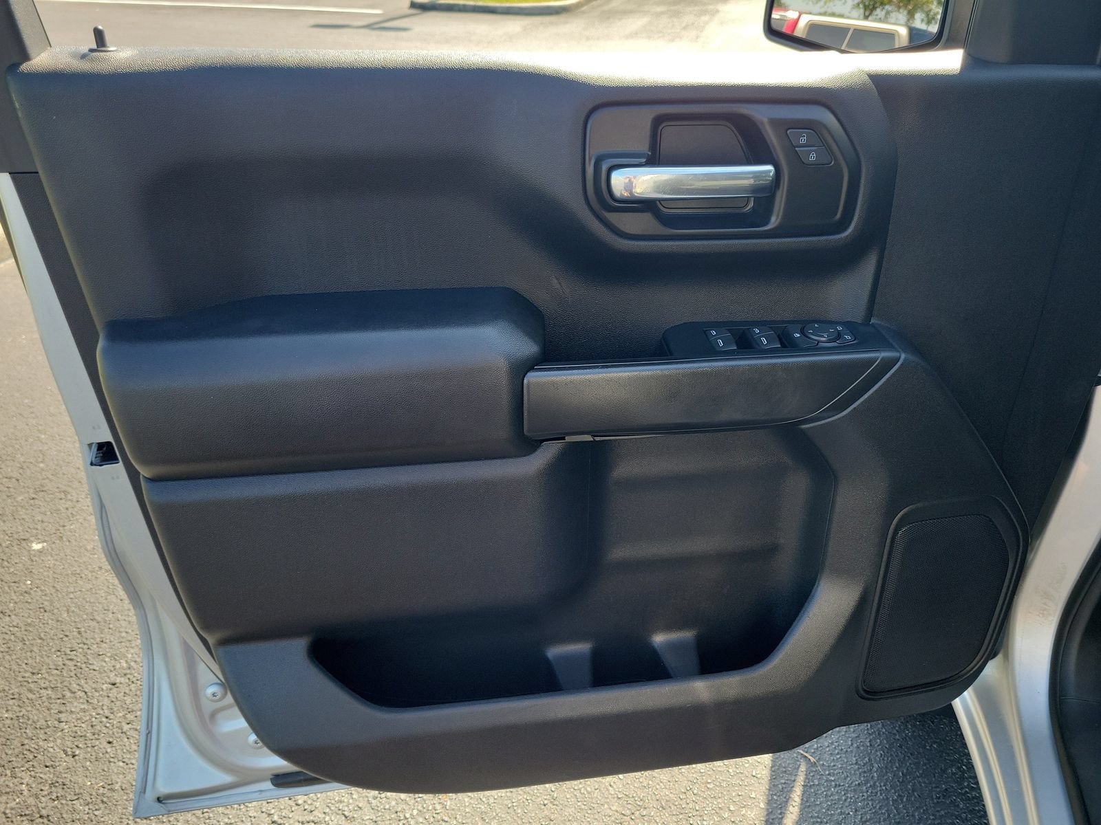 Used 2022 Chevrolet Silverado 1500 Custom AWD/4WD image 11