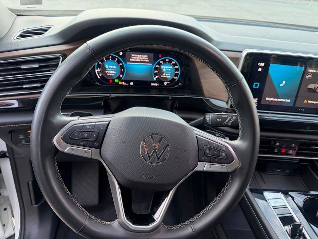 Used 2025 Volkswagen Atlas SE FWD image 6