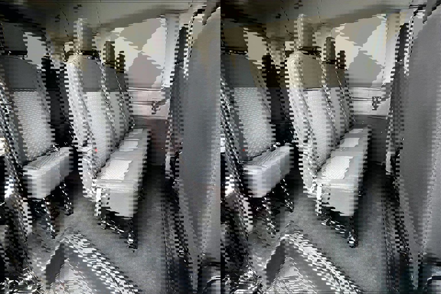 Certified 2022 Ford Transit 350 XLT image 28