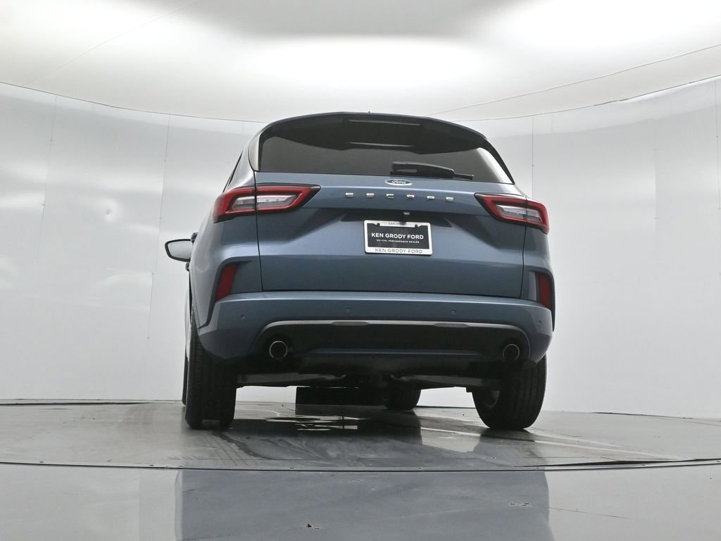 Certified 2023 Ford Escape ST-Line w/ Tech Pack #1 image 16