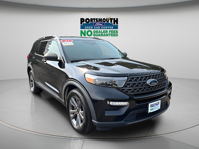 Certified 2021 Ford Explorer XLT w/ Equipment Group 202A AWD/4WD image 1