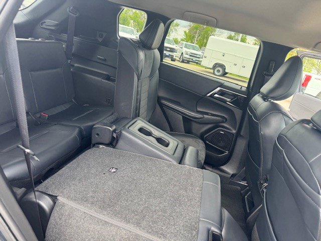 Used 2025 Mitsubishi Outlander SE AWD/4WD image 34