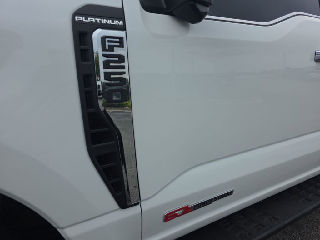 Certified 2024 Ford F250 Platinum w/ Tremor Off-Road Package AWD/4WD image 20