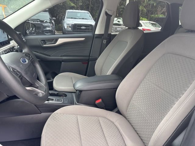 Certified 2022 Ford Escape SE image 6