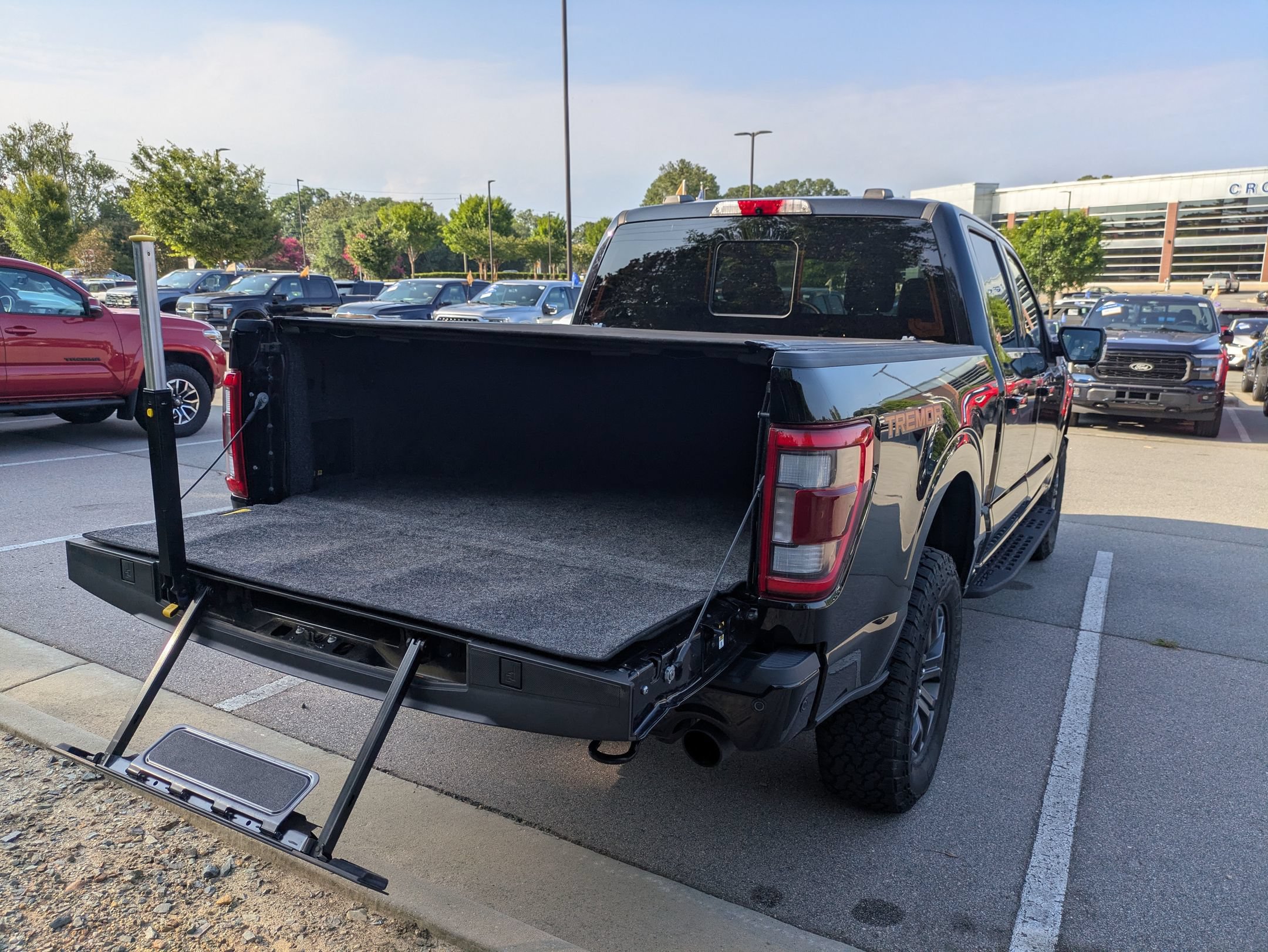 Certified 2022 Ford F150 Tremor w/ Equipment Group 402A High AWD/4WD image 40
